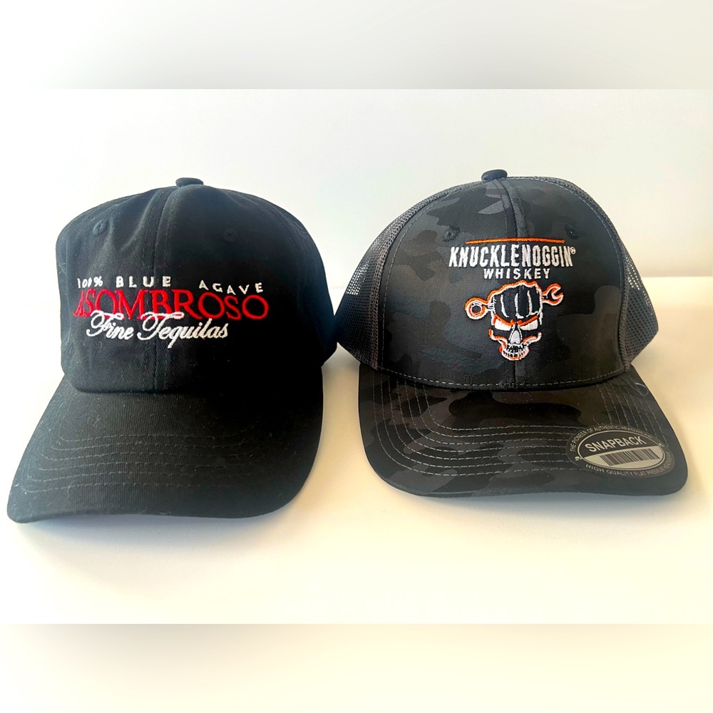 Asombroso Knucklenoggin hats